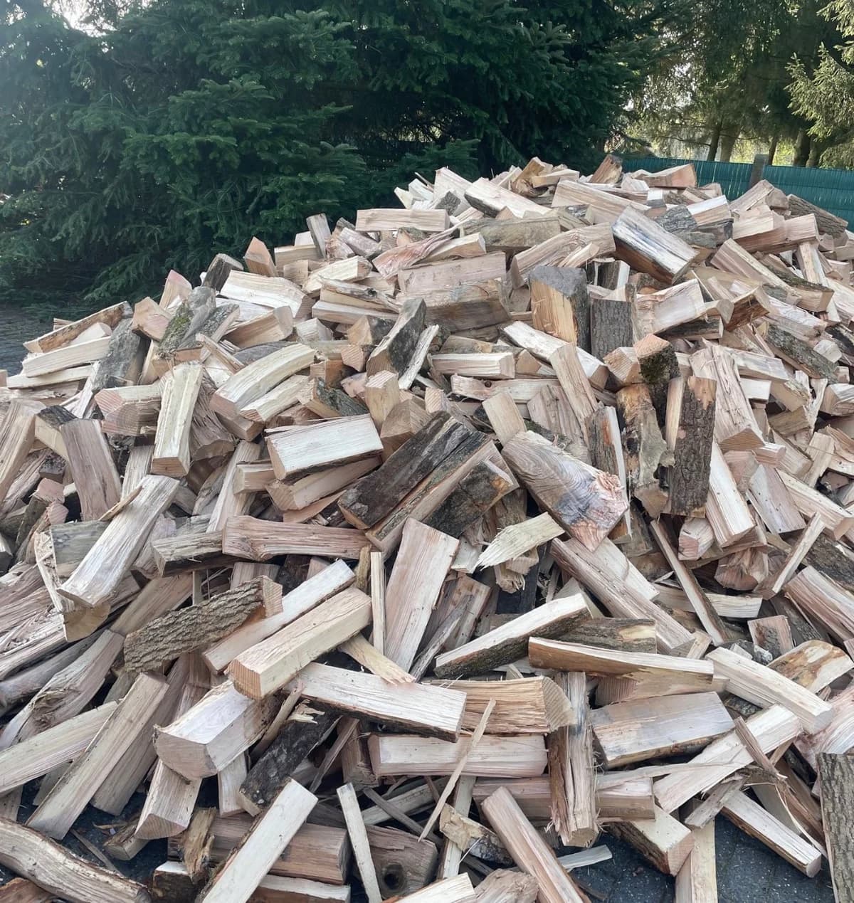Bois de chauffage sec livraison à domicile